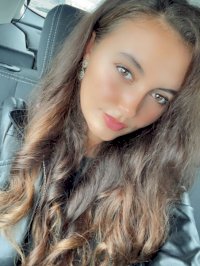 Joanna F