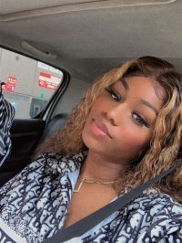 Larissa  Drayton