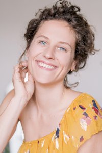 MARIE D'HOIR
