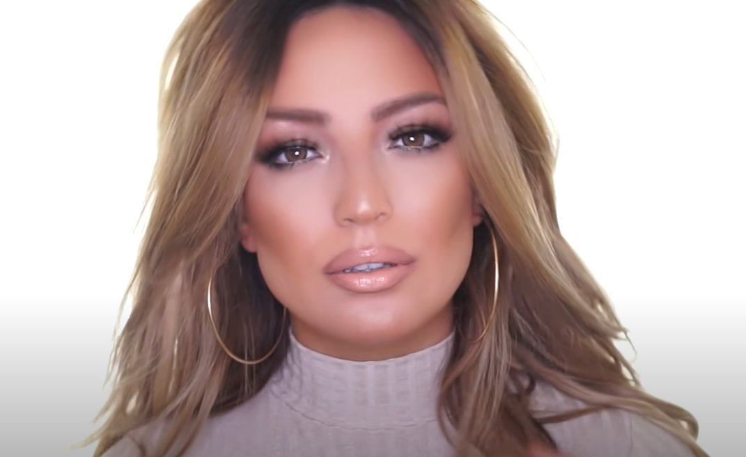 Modèle maquillage Jennifer Lopez