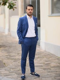 Sofiane AYOUZ pieds