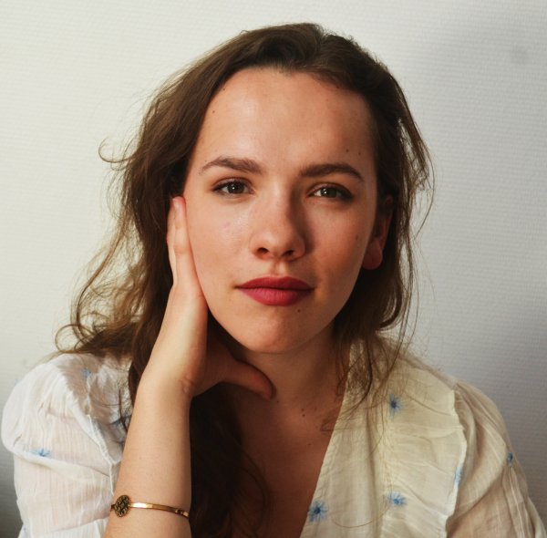 Émilie  Momplay 