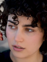 Nina Zerrouki
