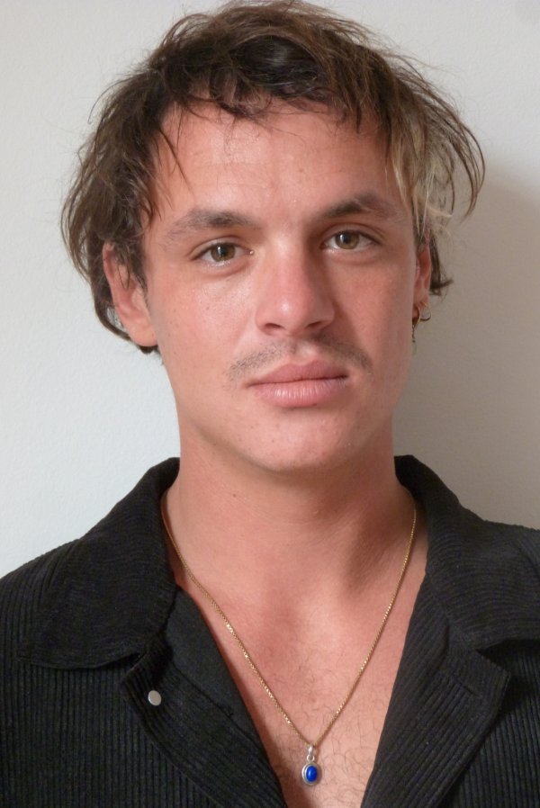 Valentin  Lanoue