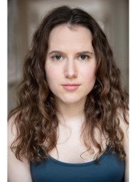 Mathilde PERON Headshot