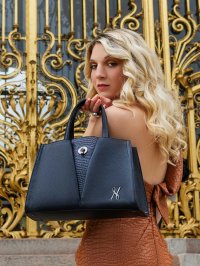 pour Hayari Paris