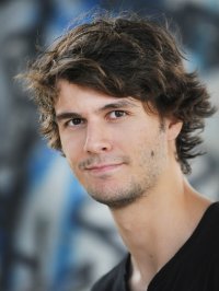 Portrait Cheveux courts 2 Antonin Dobrowolska