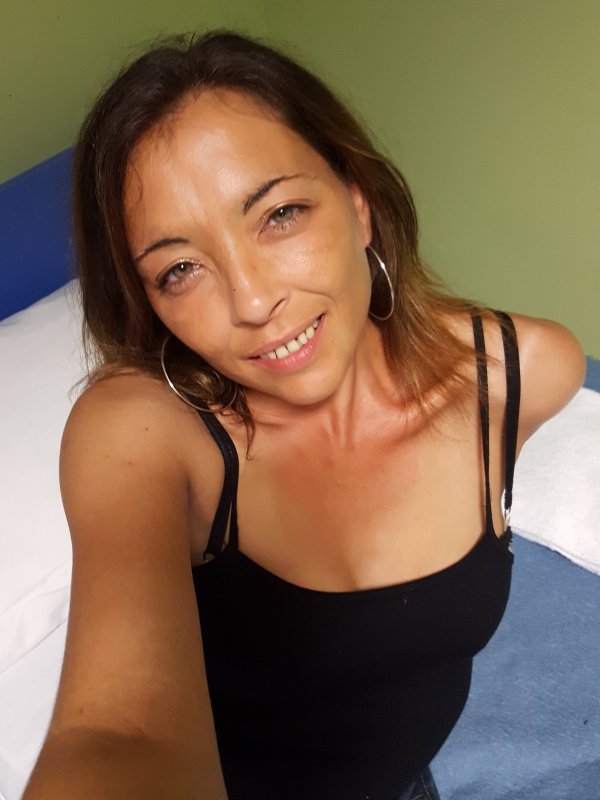 Élise  Genet ( civil) ALIAS GRAVI ( Pseudo)