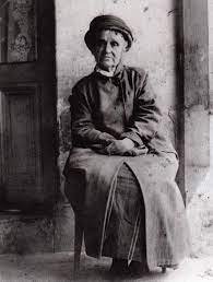 Camille Claudel très agée 