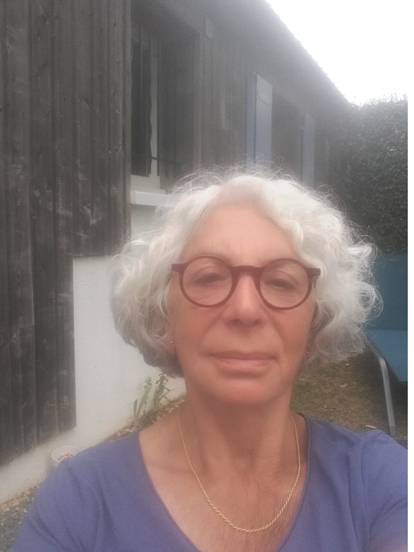 EVELYNE LÉVY