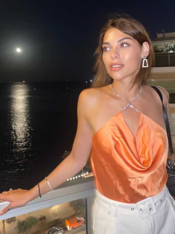 Emma  Hélaouët 