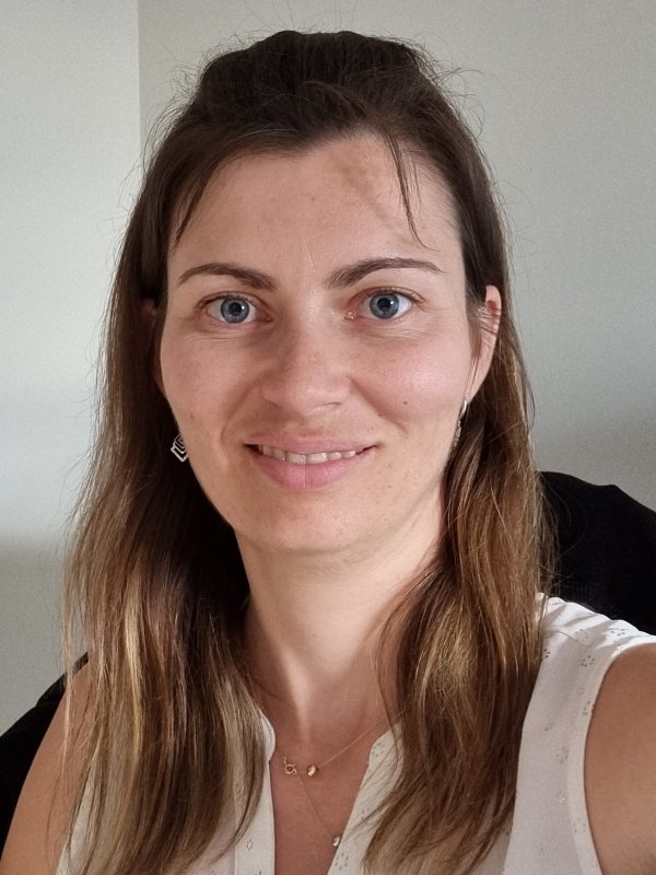 Emmanuelle Simon