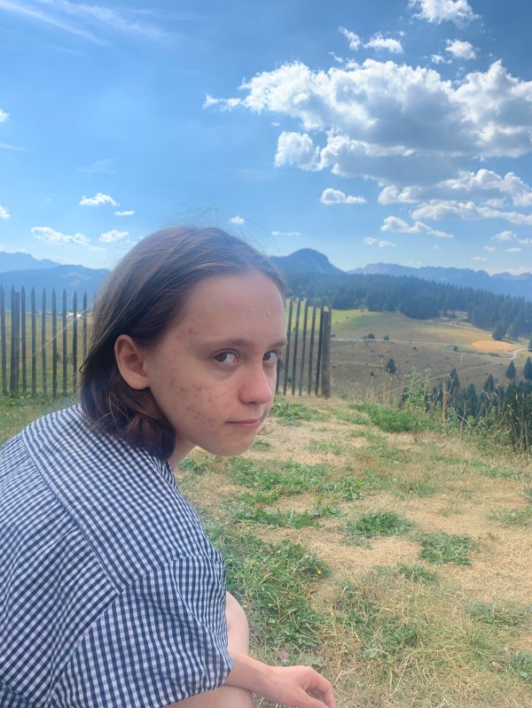 Ella Mackenzie—Robert
