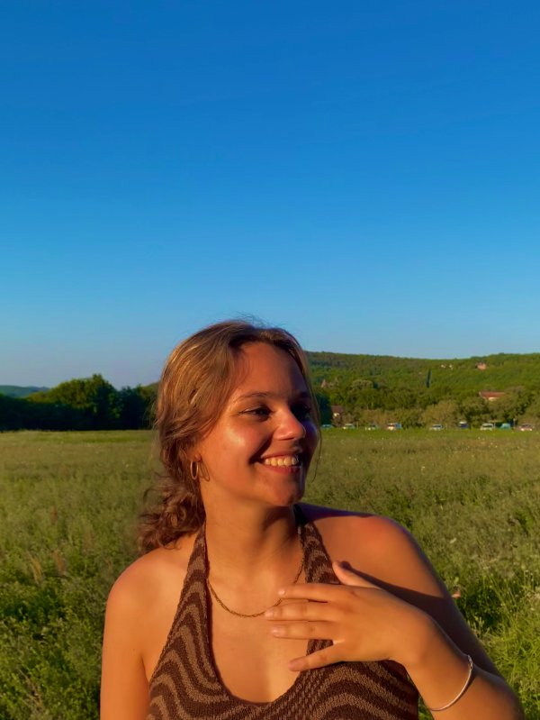 Aïsha  Folson-Vanweersch
