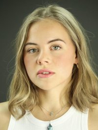 Pauline  Charroy