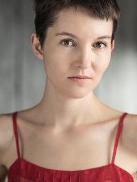 constance Bello