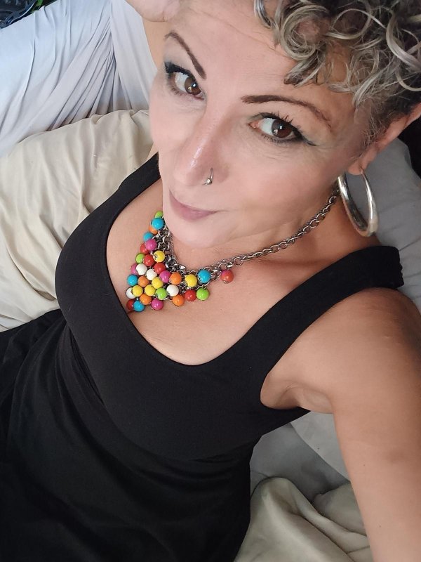 Sandes Oueslati 