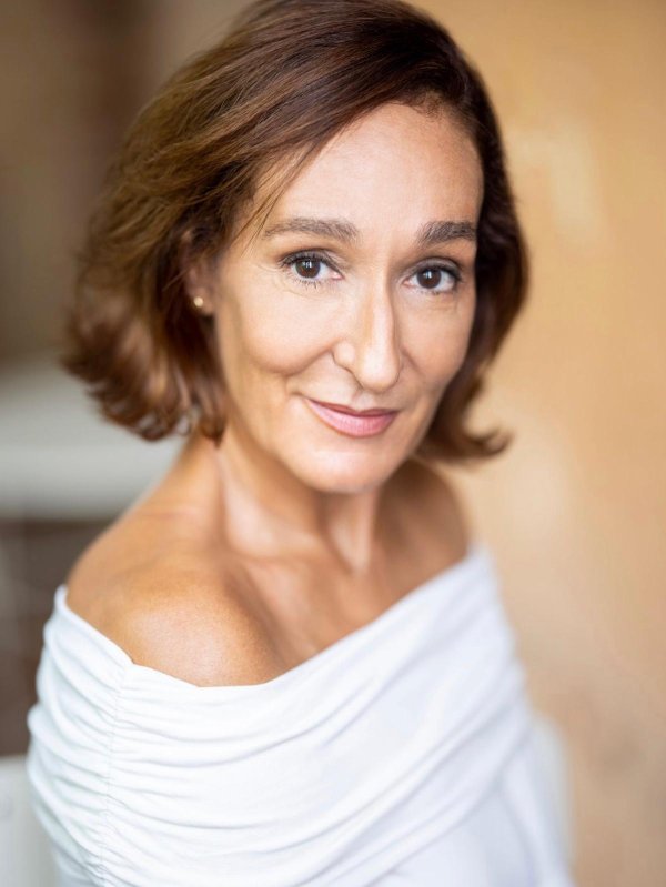 Anne Satin