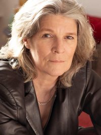 Laura Benson