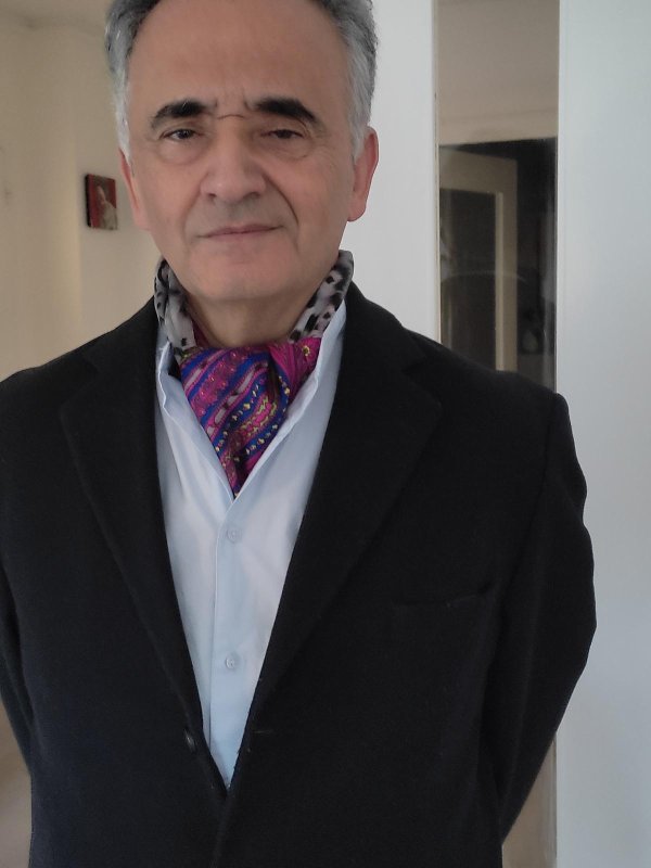 ROBERT BONI