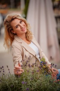Elena  Gueyraud 