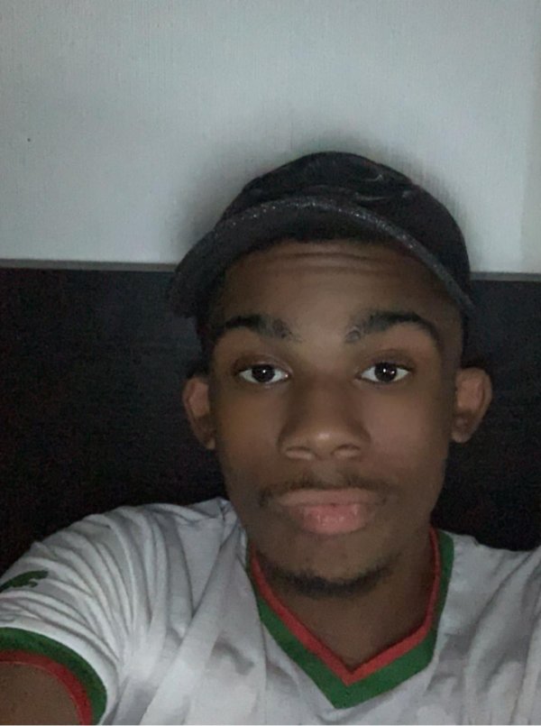 Yassin  Omar houmadi 