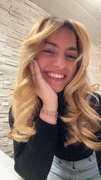 Sarah Debessel