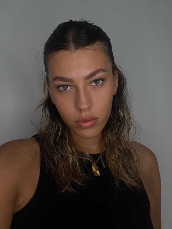 Kenza Messamer