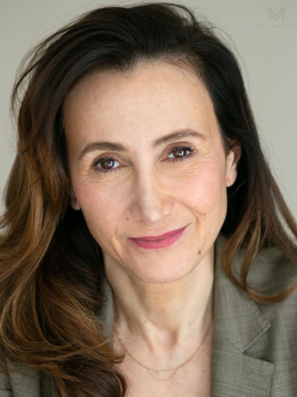 Ava Cohen
