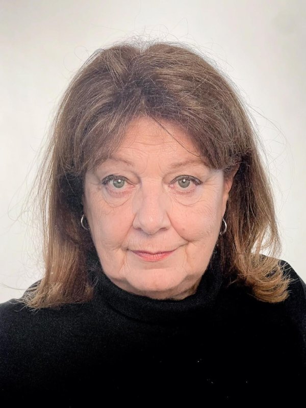 Caroline Lena Olsson