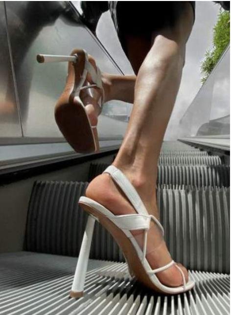 Jeune femme 19-35 ans