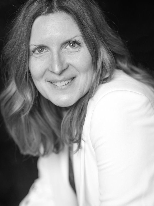 Christel Harlon