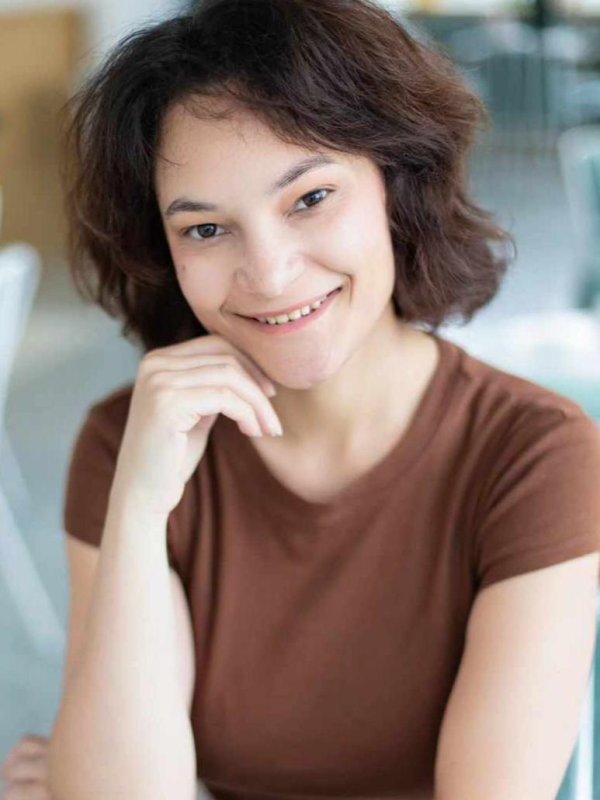Naomi Huart
