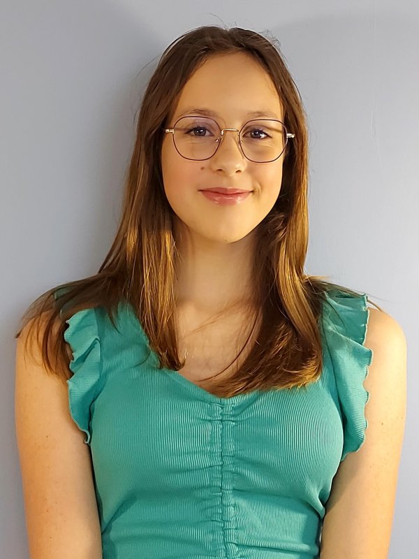 Séléna  LE BELLEGUIC 