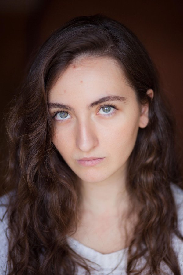 Idil  Eker 