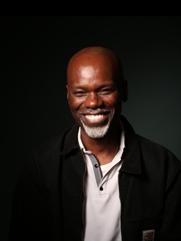 Guy "Smiley" Sembé 