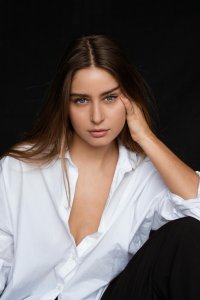Stella Vangioni Schroer