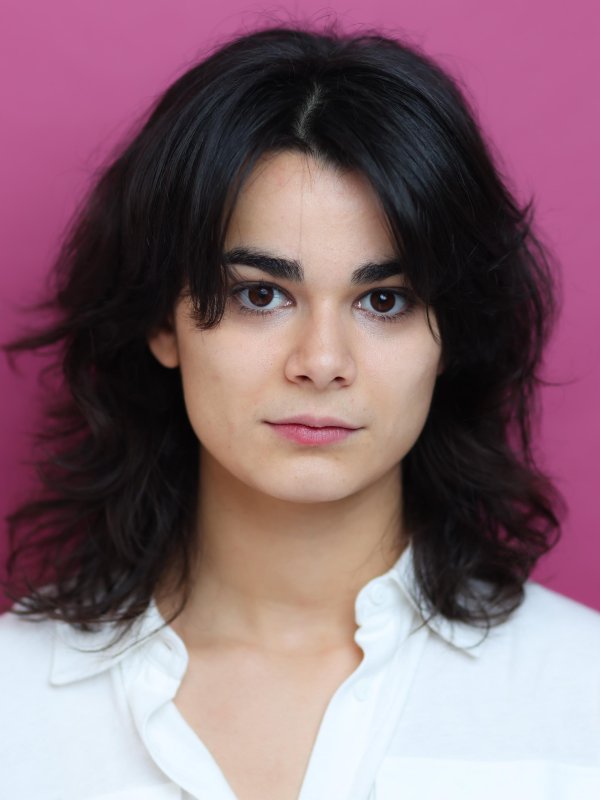 Sara Denos