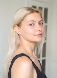 Louise  Locqueneux