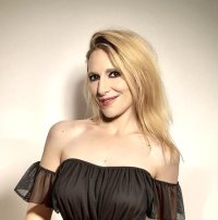 Stéphanie  Taussat