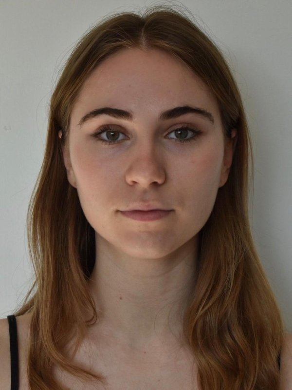 Lili Caro