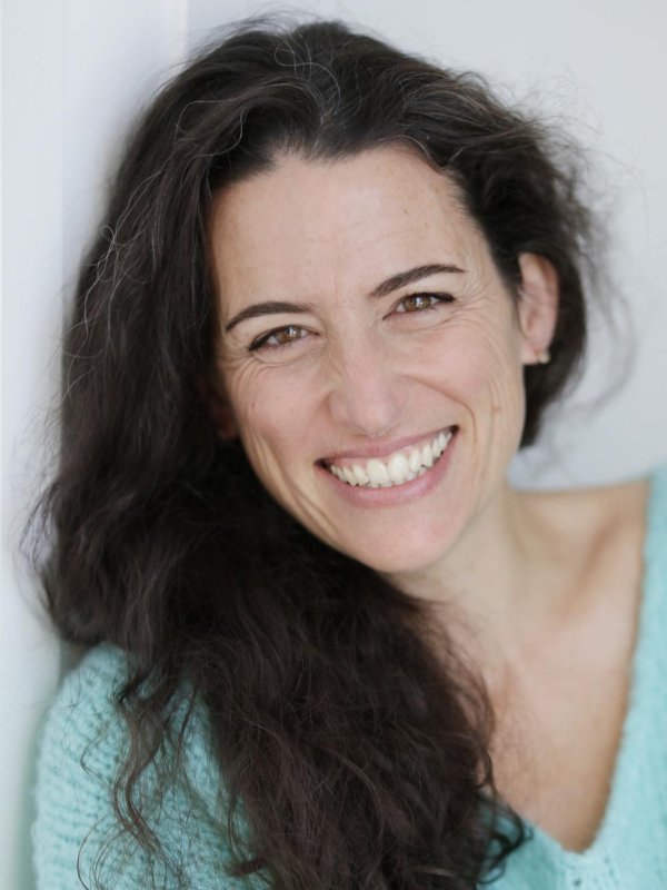 Veronique Caquineau