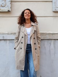 En pieds souriante