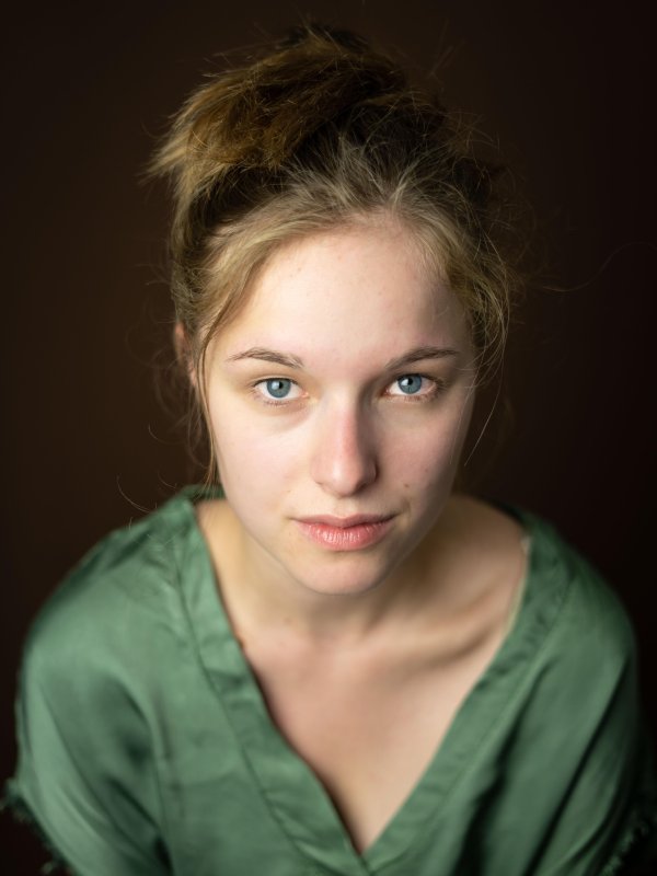 Esther Wahl