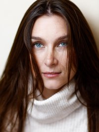 portrait Laura 