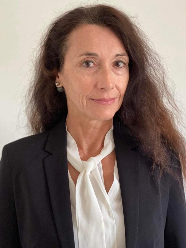 Cécile Brun