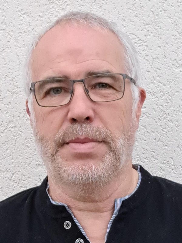 GUY WALLESCHE